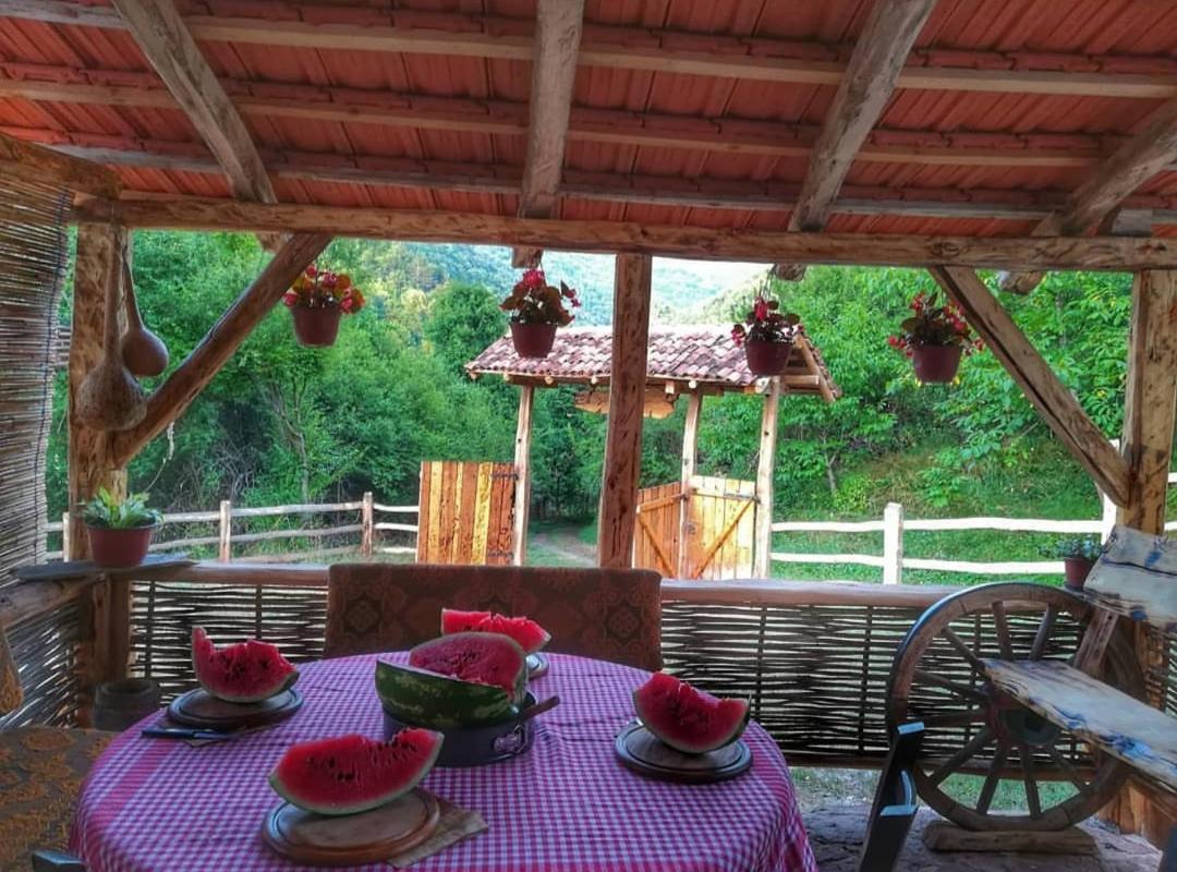 Villa Seosko Domacinstvo „Gabar” Custica Exterior foto